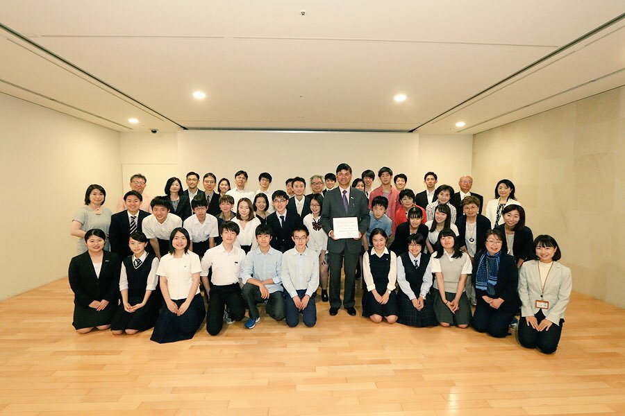 IndianEmbTokyo's tweet photo. Mr Raj K. Srivastava, Deputy Chief of Mission @rajks73, interacted with students of @AFSJAPAN who will be travelling to #India on a #studyabroad programme strengthening #indiajapan partnership at people-to-people (#P2P) level. 🇮🇳🇯🇵 https://t.co/uQUrrVLKNG