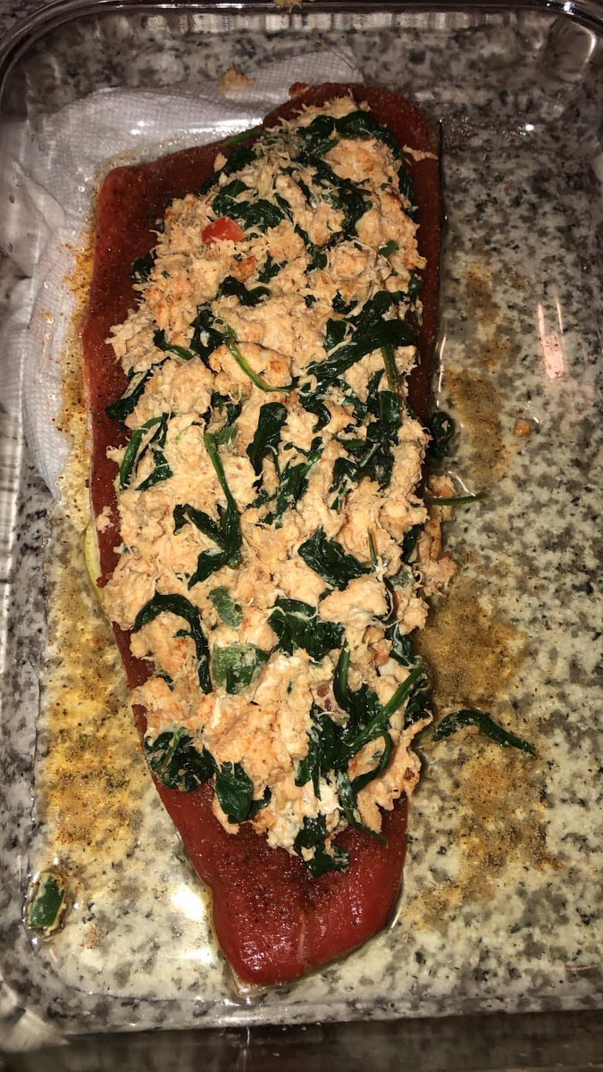 Jabrielle__'s tweet photo. Follow my cooking page @ mamimadeit on IG 👩🏽🍳 #chefmami I need more picture all I take is videos🥴 https://t.co/3WDZz5P4Hr