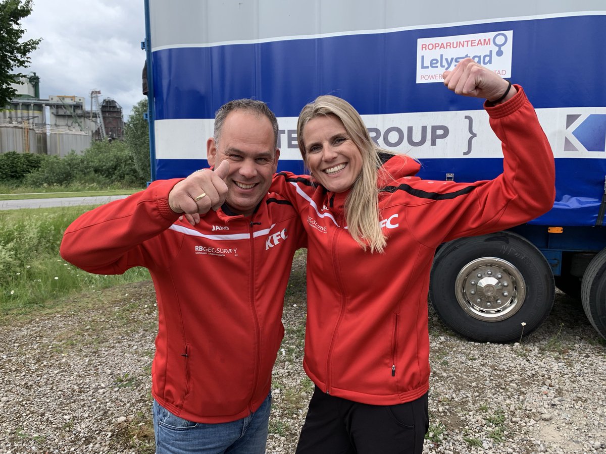 RopaFlevoland's tweet photo. We zitten nu op routedeel Apeldoorn -> Otterlo gesponsord door TV Reparatieservice Nederland! https://t.co/122MLSFLZo #roparunteamlelystad #team197 #roparun #hardlopen #goeddoel https://t.co/mLOG5Ozxlr