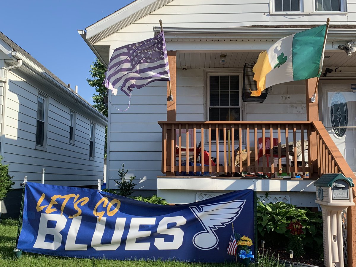 NikkiToal's tweet photo. #weallbleedblue https://t.co/j9OrCsr8sl