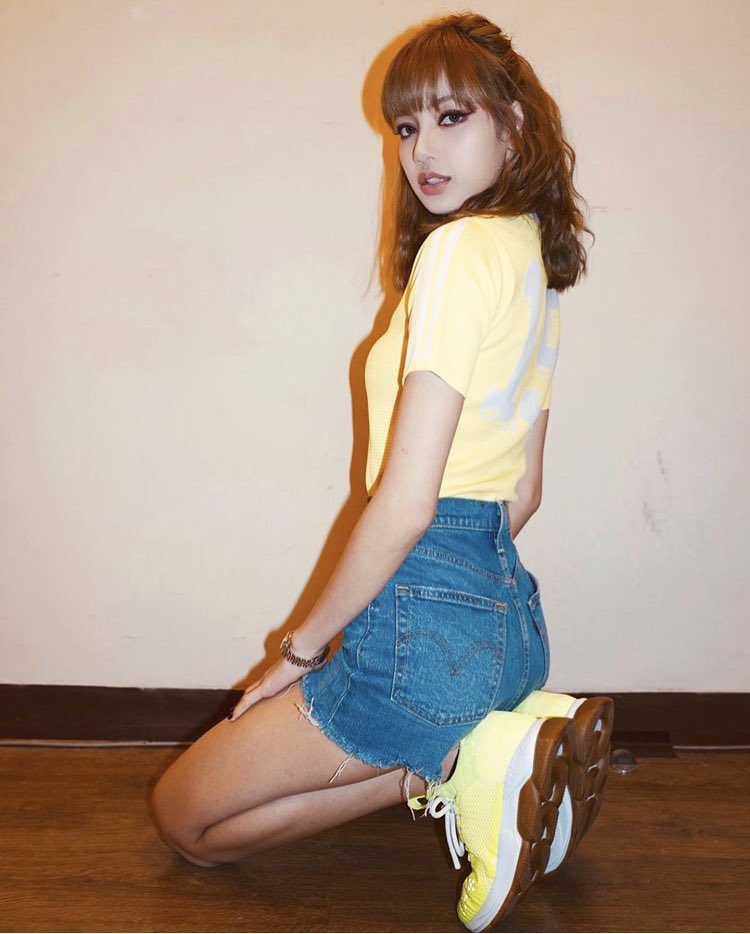 #lisa #blackpink 💛