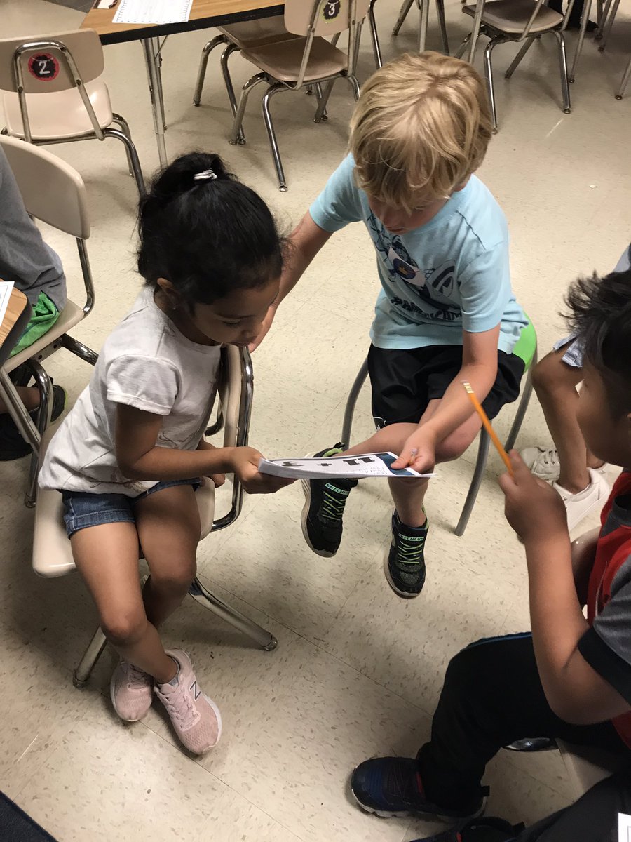 Melanie Moore tweet media