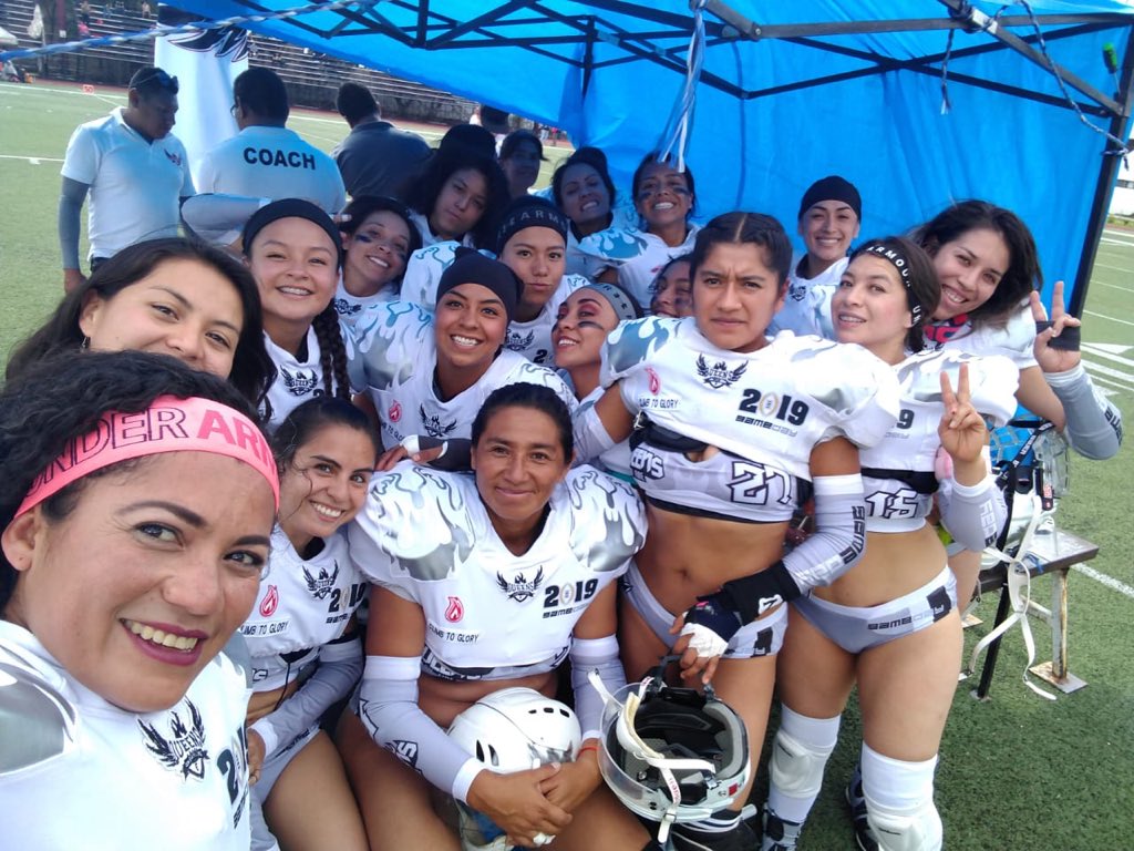 shureyeslo's tweet image. #QueensOfFire 🏈🏈🏈💪🏼💪🏼💪🏼👙👙👙👙👑👑
GANAMOS 19-0