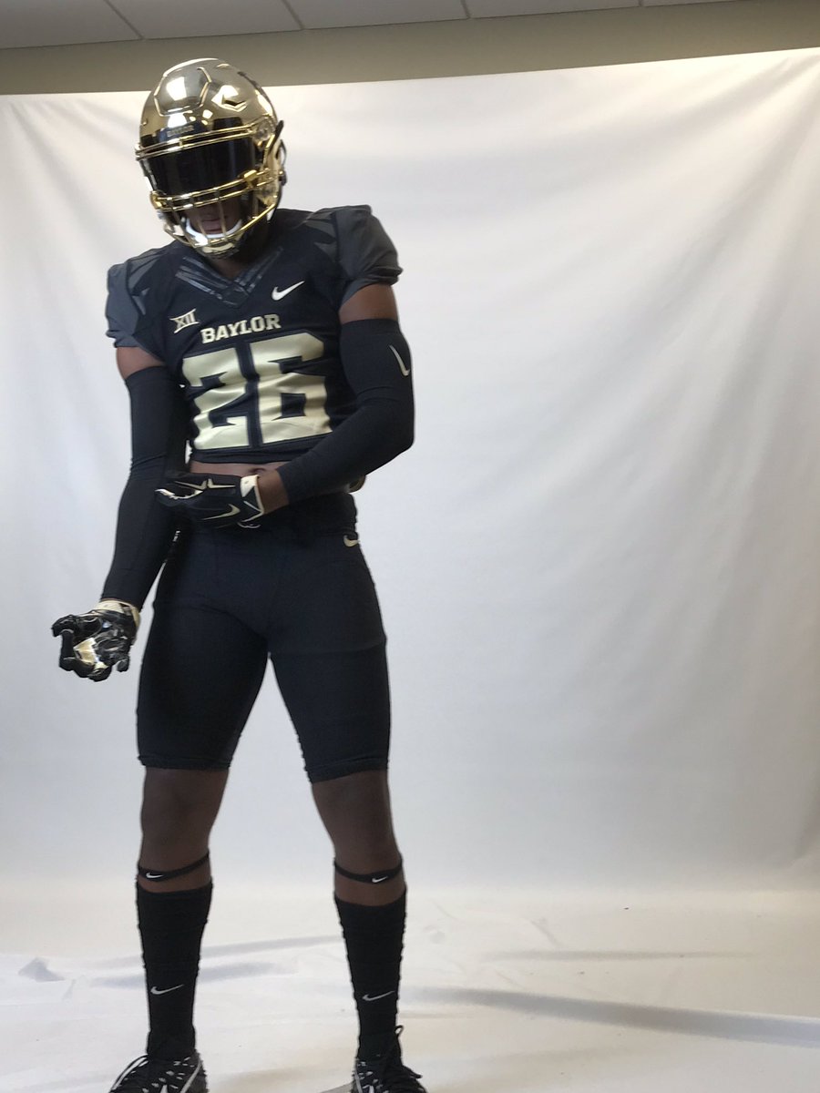 Vince Sullivan tweet media