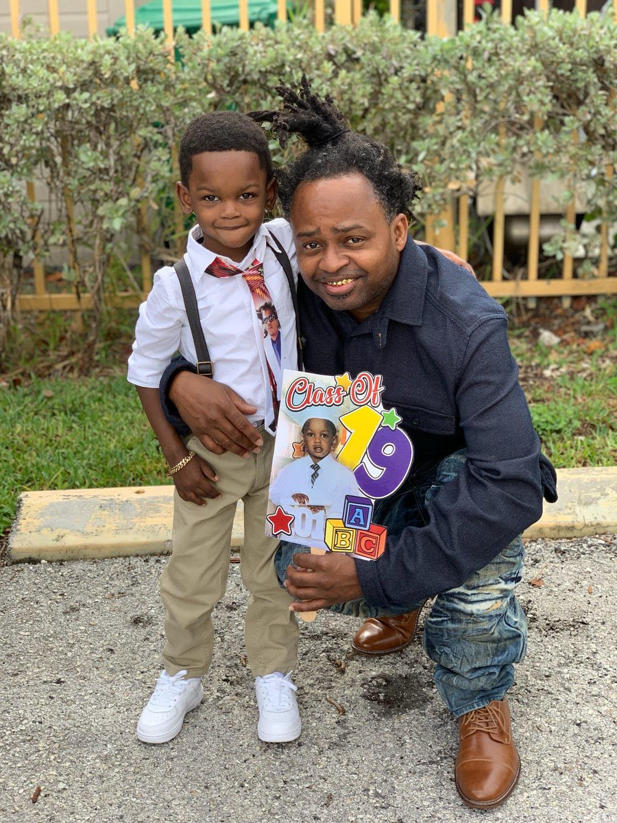 xoYouCraveForMe's tweet photo. my nephews graduated call them big fish!🥳 #LLMitch❤️ https://t.co/Nk4XmfGbZd