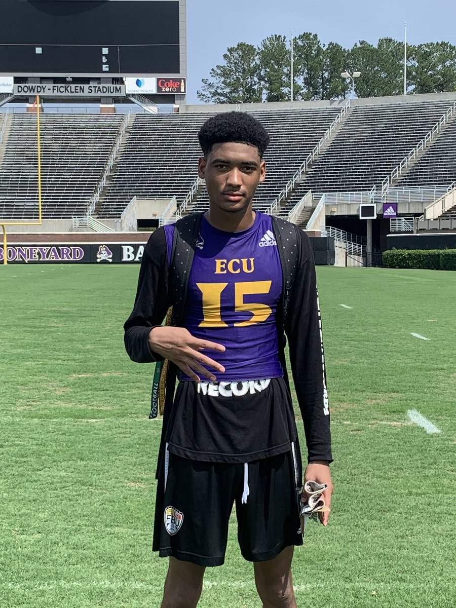 Had a great camp at ECU thanks @CoachTrottECU for helping improve my game 💯 <a href="/ECUPiratesFB/">ECU Football</a>