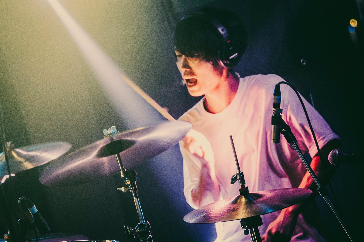 AdamsSphere's tweet photo. We are Adam's Sphere.
Vocal. Takumi
Guitar. Daito
Bass. Kaito
Drums. Koniki
2019.06.09 INNOCENCE @町田CLASSIX にて閉幕致しました。これまでに関わって頂いたスタッフ、バンドマン、エンジニア、そしてお客さんの方々本当にありがとうございました。
📸: @YPK_photo https://t.co/jWqfZEy4mi