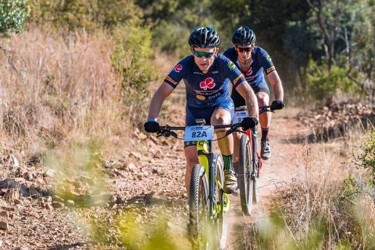 FrancoisEberson's tweet photo. @CannondaleZA what a bike. Scalpel Si with Lefty Ocho. The suspension of disbelief. @Omnico_SA @clover_cycling https://t.co/UyWxpishiG