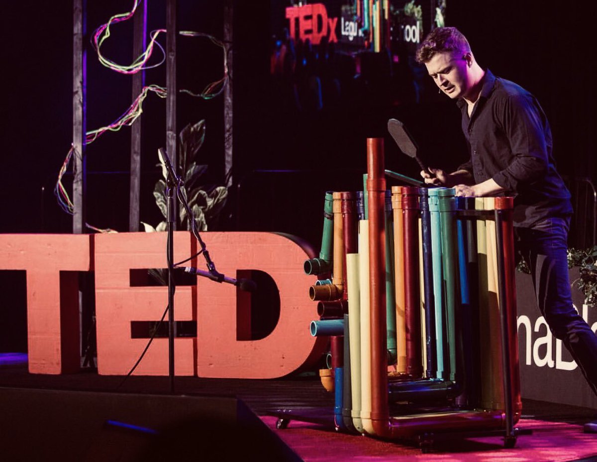 A @snubbyj  la pasión por la música desde niño, lo encamino a desarrollar sus propios instrumentos de aire fabricados en #PVC y dar una charla #tedxtalks

Te invitamos a ver su video en youtube.com/watch?v=tzAmDB… 

#TEDx #musically #pachuca #palmitas #tedxpalmitas