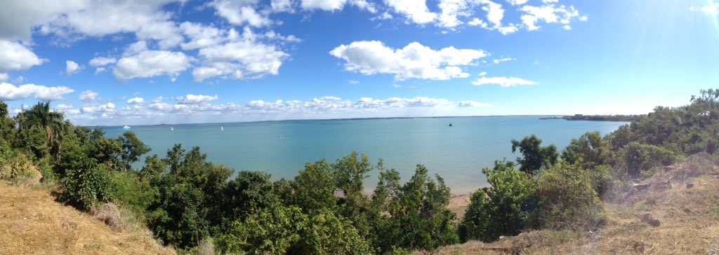 DrClimate's tweet image. Not a bad location for a @datacarpentry workshop during winter! @CDUni #AMOS2019 #PyAOS
