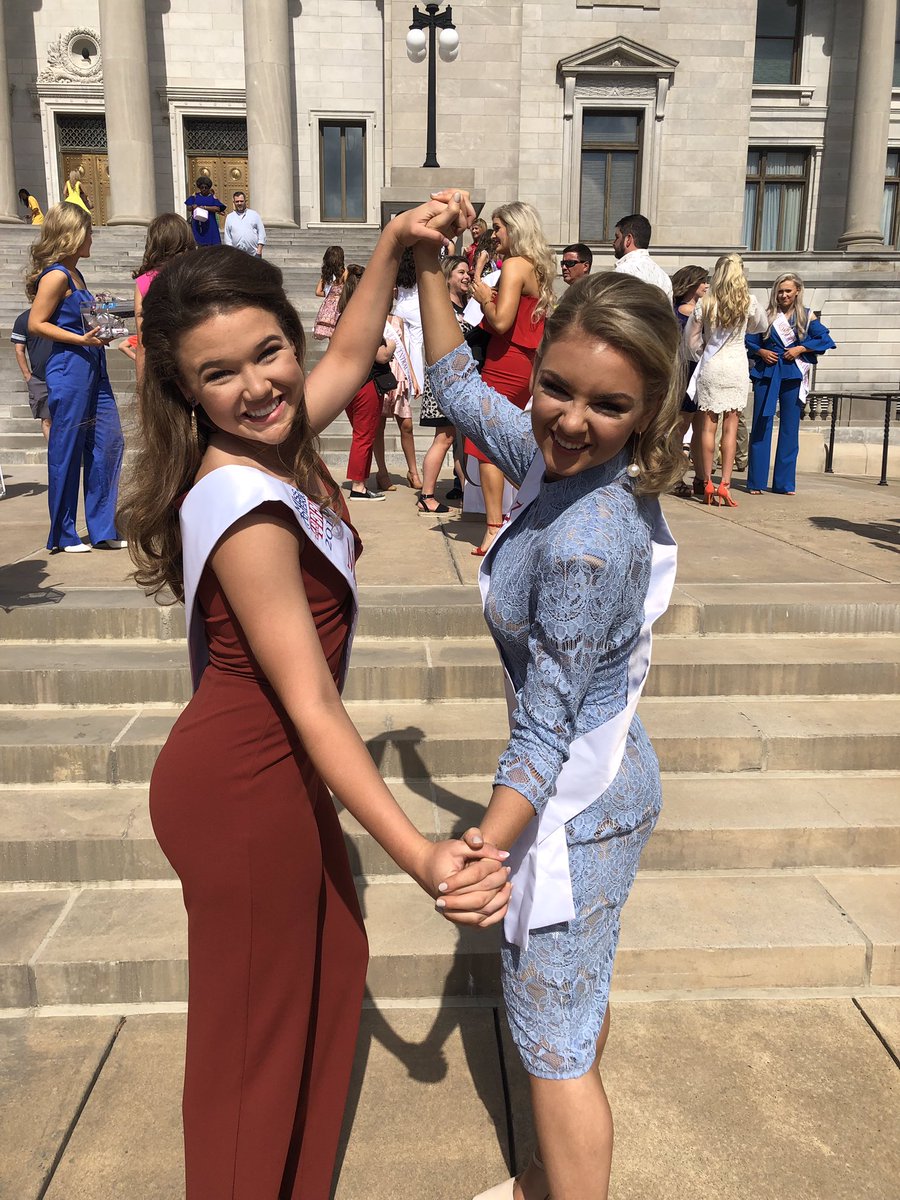 A whirlwind day one of Miss Arkansas and Miss Arkansas’ Outstanding Teen week for our #MissGLRMetro family! <a href="/MissArkansas/">MissArkansas</a> <a href="/MissArkansasOT/">MAOTeenAR</a> @bethany_kasper <a href="/tarynbewley/">taryn</a> <a href="/KiserLane/">Tori Lane Kiser</a> <a href="/emileewebb15/">Emilee Webb</a> <a href="/DaniFDiemer/">Danielle Fusco Diemer</a>