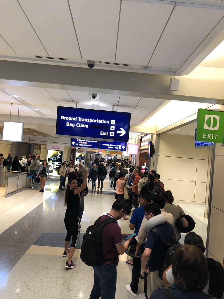 docrsa's tweet image. Thunderstorms wreak havoc with flights at #DFW - after 3 hours sitting on the tarmac to get in, missing my connection by 10 min this is the line at @AmericanAir #CustomerService! They’re at Gate A20 and I’m in line at Gate A14 with 500 people in front of me. #AmericanAirlines