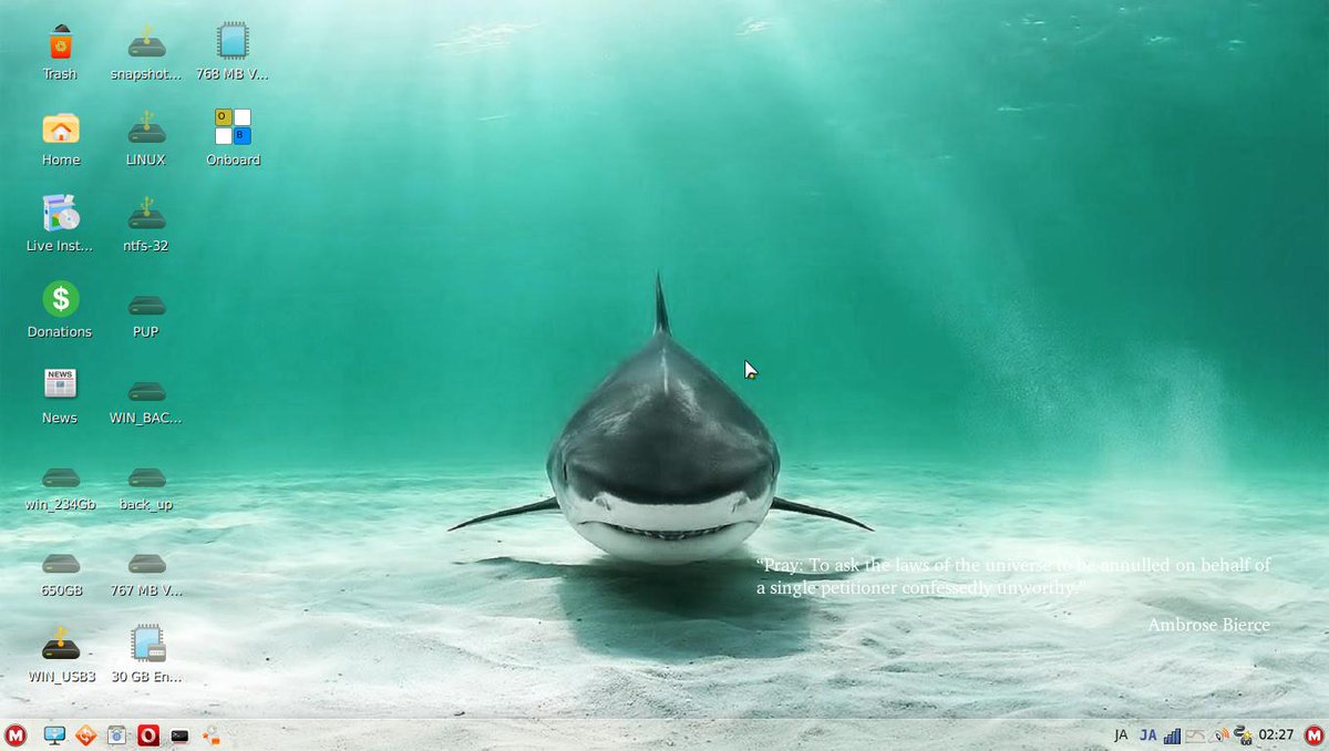 jquery114's tweet image. #MakuluLinux
日本語入力の設定が面倒、それ以外は、#PuppyLinux に似てますけど…。