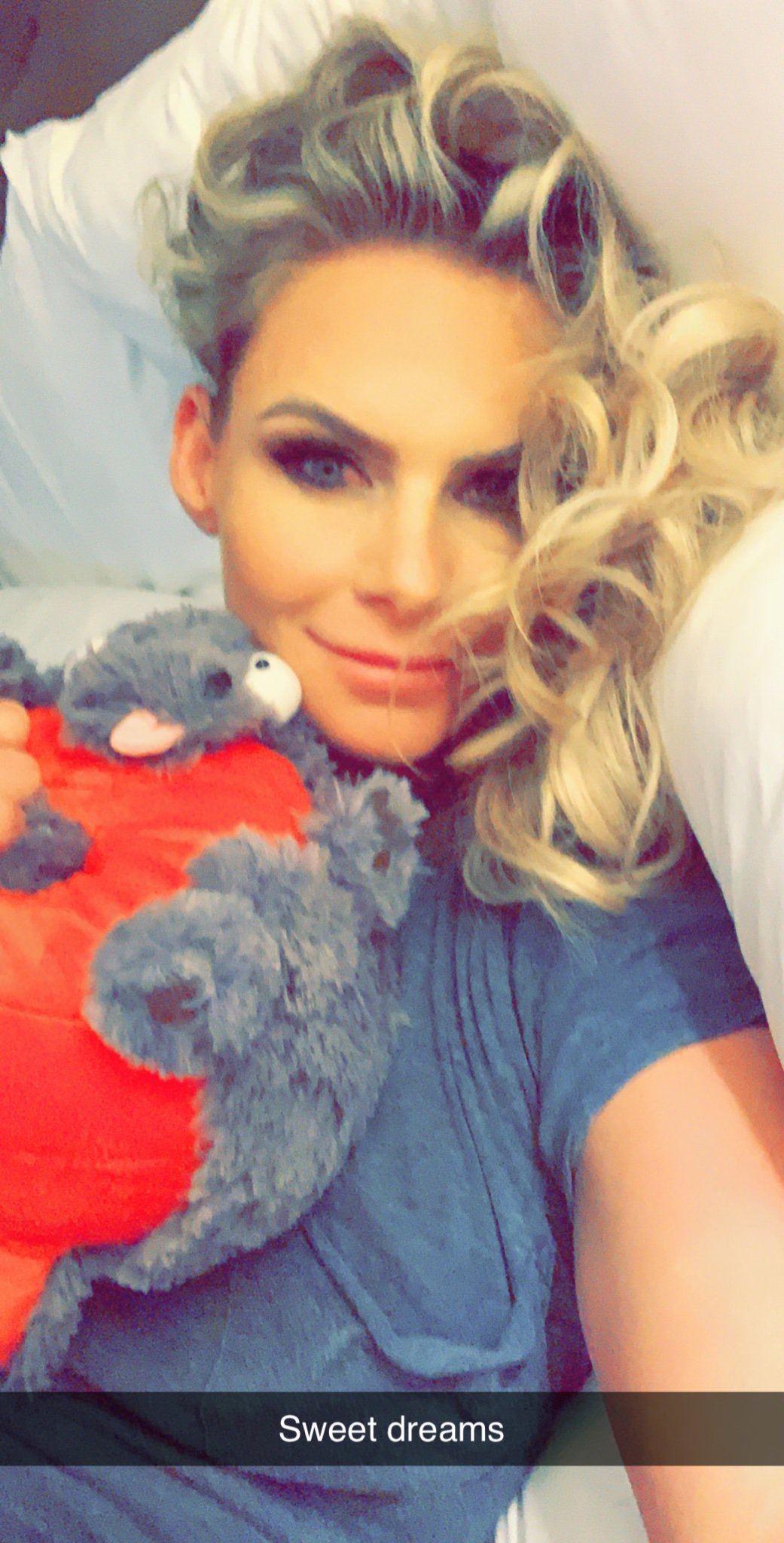 TW Pornstars - Phoenix Marie. Twitter. Sweet dreams from @EXXXOTICA #Portland and my @bad_dragon