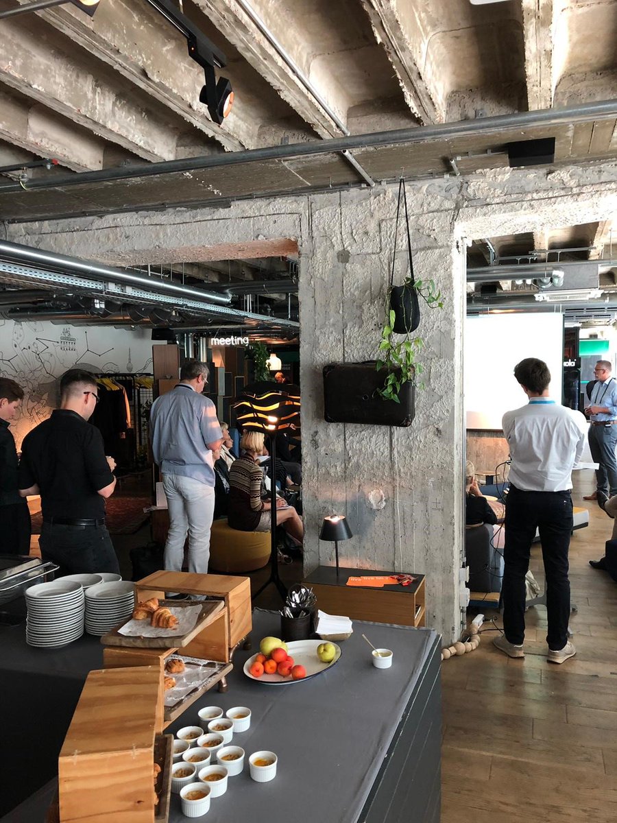 knkVerlag's tweet photo. Der VDZ Advertising Summit der @VDZ_Akademie war sehr interessant! Wir bedanken uns für die vielen interessanten Speaker und Themen! #vdzdas https://t.co/K2WsEnGvOQ