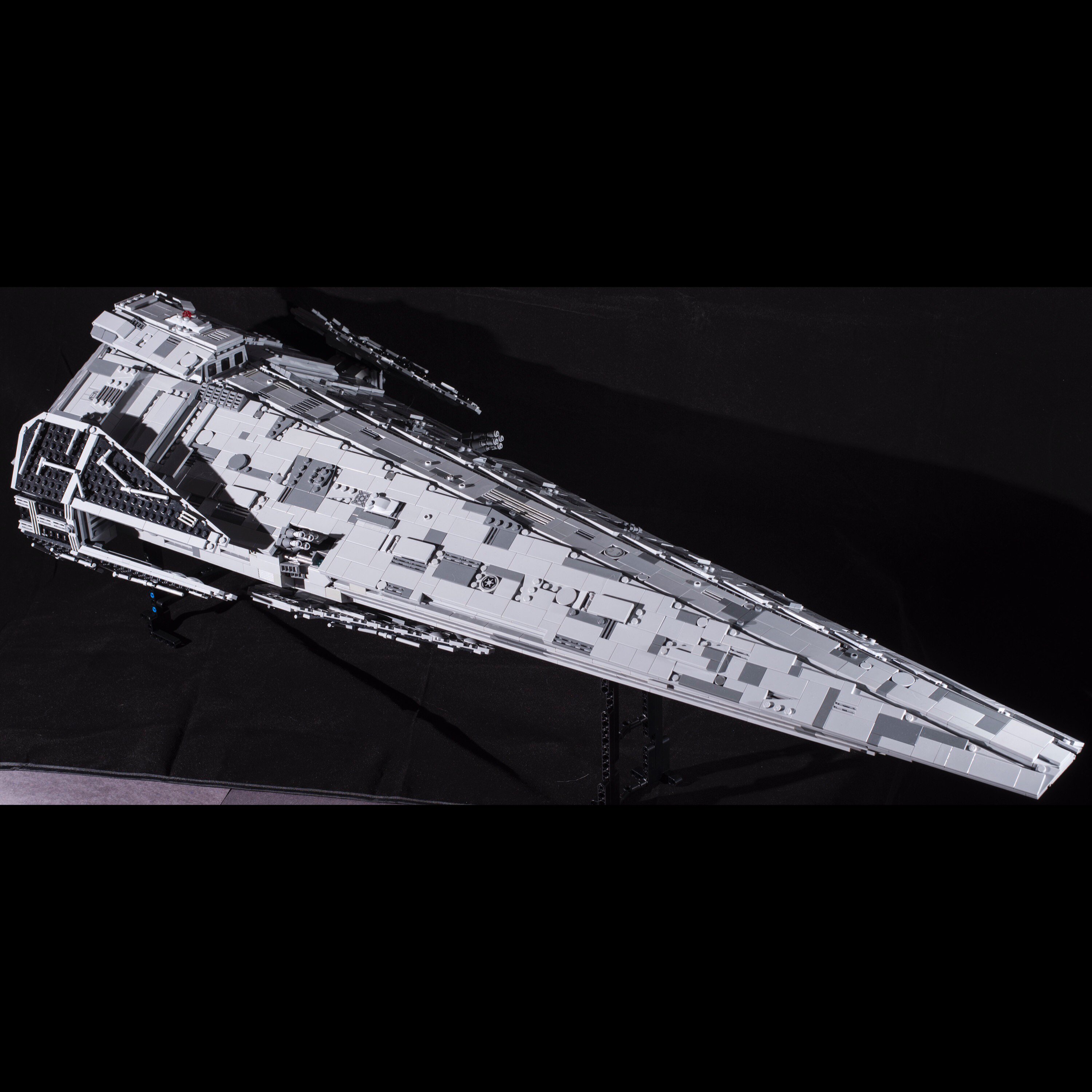 SWAFOL on X MOC LEGO Star Wars UCS Imperial Raider Class Corvette Corvus Battlefront 2 starwars battlefront2 lego ucs corvus imperialraiderclasscorvette moc myowncreation LEGO Group lego https t RF...
