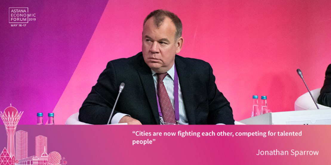 Forum_Astana's tweet photo. “Cities are now fighting each other, competing for talented people”.

Jonathan Sparrow, Vice President of Cisco in Russia and the CIS, world leader in information technology and networks.

#AEF2019 #aef #astanaeconomicforum https://t.co/2Aw5N55SJm