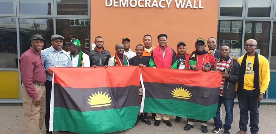 chosenone107's tweet photo. INAUGURATION OF DAGENHAM UNIT SOUTH EAST OF ENGLAND 9TH OF JUNE 2019.
ALL HAIL BIAFRA

Great Biafrans we are going home

#SUPPORTBIAFRAREFERENDUM
#GOJOINIPOB NOW https://t.co/LFPC92q1uE