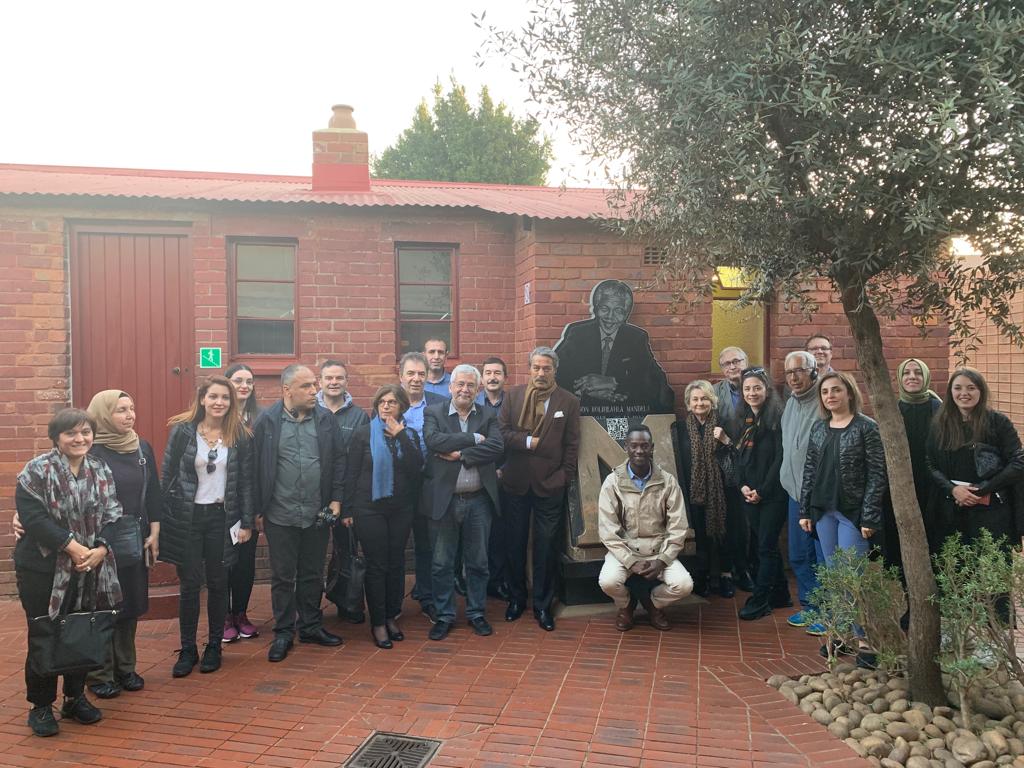 DPI_UK's tweet photo. After long journeys for all - DPI participants enjoyed a well earned lunch before our first visit took us to Mandela House. A valuable and interesting visit to begin our Comparative Study Visit #SAexperience #DPICSV @EUDelegationTur https://t.co/G06TN0uaNq