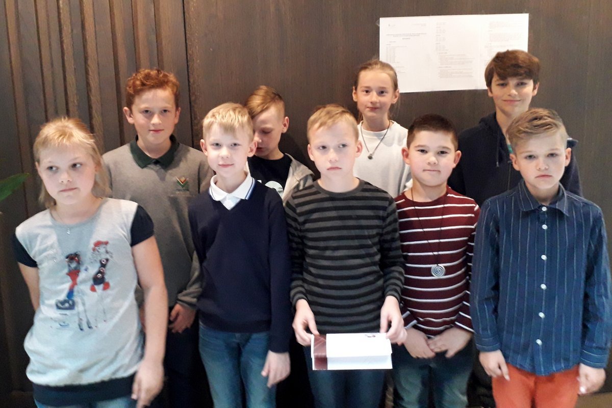 ValmierasZinas's tweet photo. Laimiņš Mastiņš un Pēteris Kripans – Latvijas čempioni dambretē https://t.co/dr9pbRhdxV https://t.co/1dGLRH2LPX