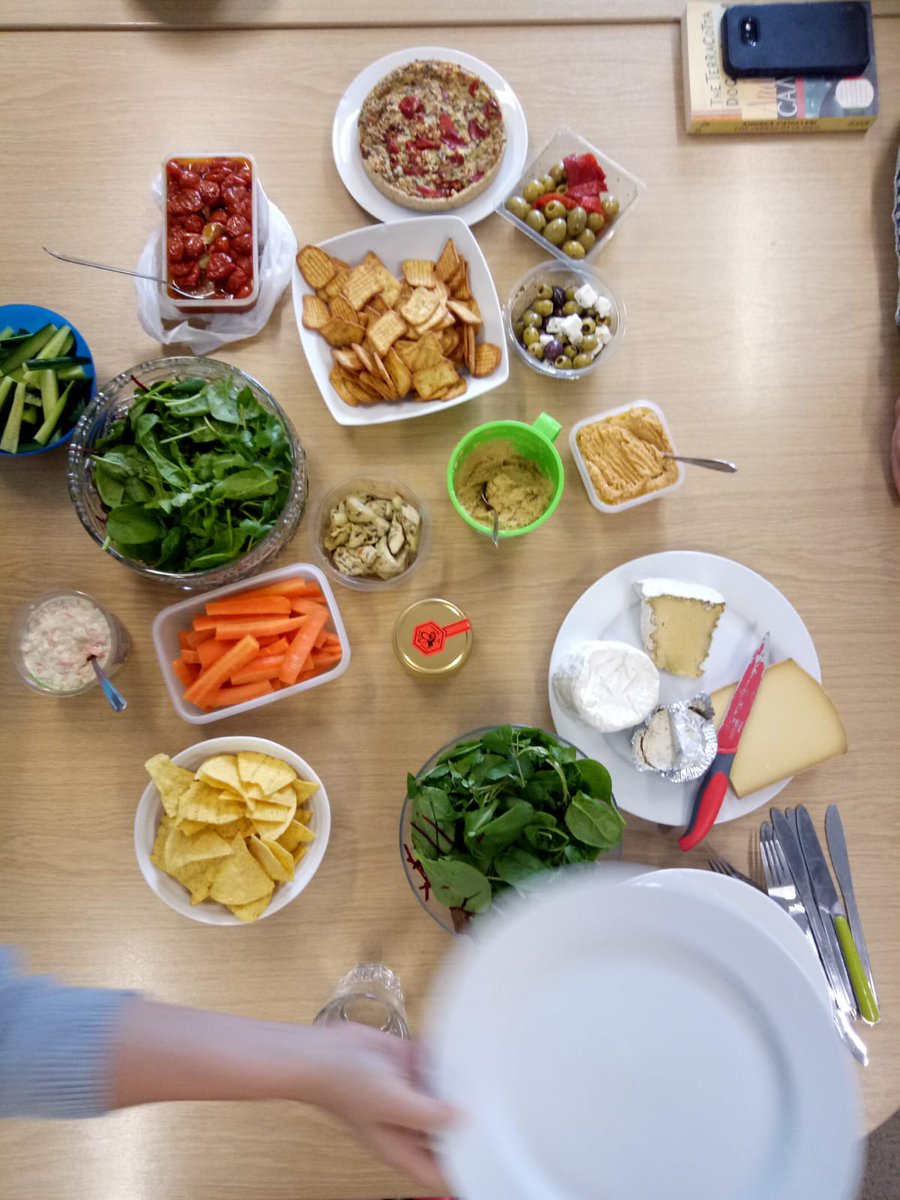 2degrees tweet media