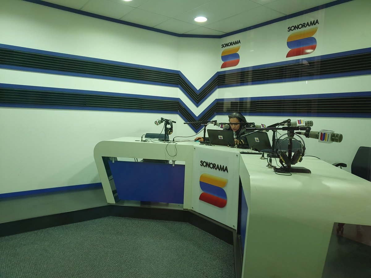 AfrosEcuador's tweet photo. En breve dialogaré con Wilson Moposita en @radiosonorama. Les invitados a seguir la entrevista en 103.7 FM.

[EnVivo] https://t.co/VXQDqKYiMx https://t.co/pqy7Nn5lIQ