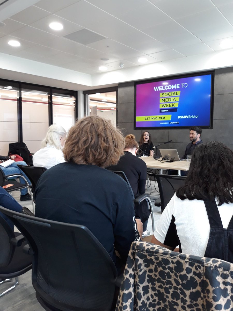 Kicking off this afternoon's B2B international digital marketing session with our friendly advisers <a href="/pbandapple/">Charlie Garnham</a> &amp; @nigel_brkr #B2B #SMWBristol