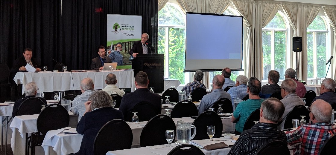 Congrès de la Fédération des producteurs forestiers du Québec: des défis à l’horizon pour le gouvernement Legault foretprivee.ca/communiques/co… … #CAQ #MFFP #PDufourOfficiel #Roch_Gamache