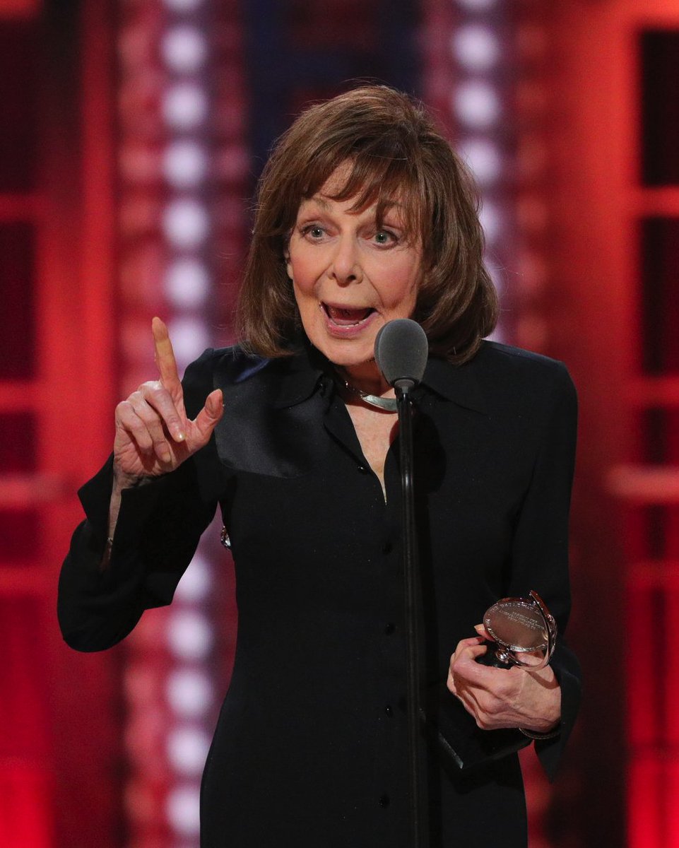 InsectAnalyst's tweet photo. When they eventually make the #ElaineMay Biopic, #AllisonJanney is going to play her. I don't know who they'd cast to play me in mine seeing as how Karen Carpenter is, sadly, no longer with us. https://t.co/re8cI6dlfT