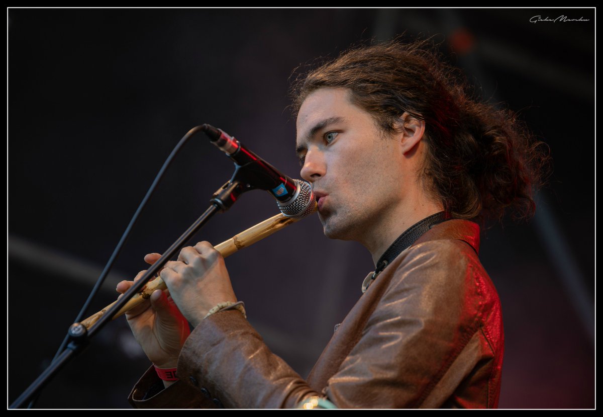 GiekeMerckx's tweet photo. BLACK FLOWER op de WERELDFEESTEN in LEUVEN #BlackFlower @30cc @stadleuven #SimonSegers #NathanDaems #JonBirdsong #Jazz #Belgium https://t.co/BvFFOVYhlj