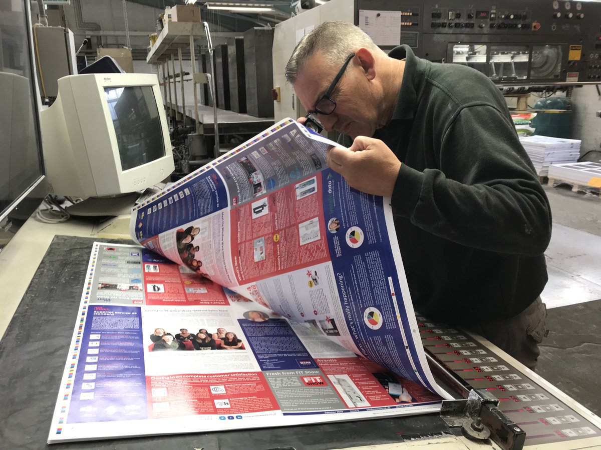 WindowWare's tweet photo. Coming soon to a desk near you! The Summer 2019 edition of our hardware newsletter On Point. is @Newnorthprint &amp; will be heading your way in the June issue of @windowsactive magazine. Keep an eye out for your copy or check back to our website soon to read it online. 👁️🗞️📥 https://t.co/uqrd6WInEt