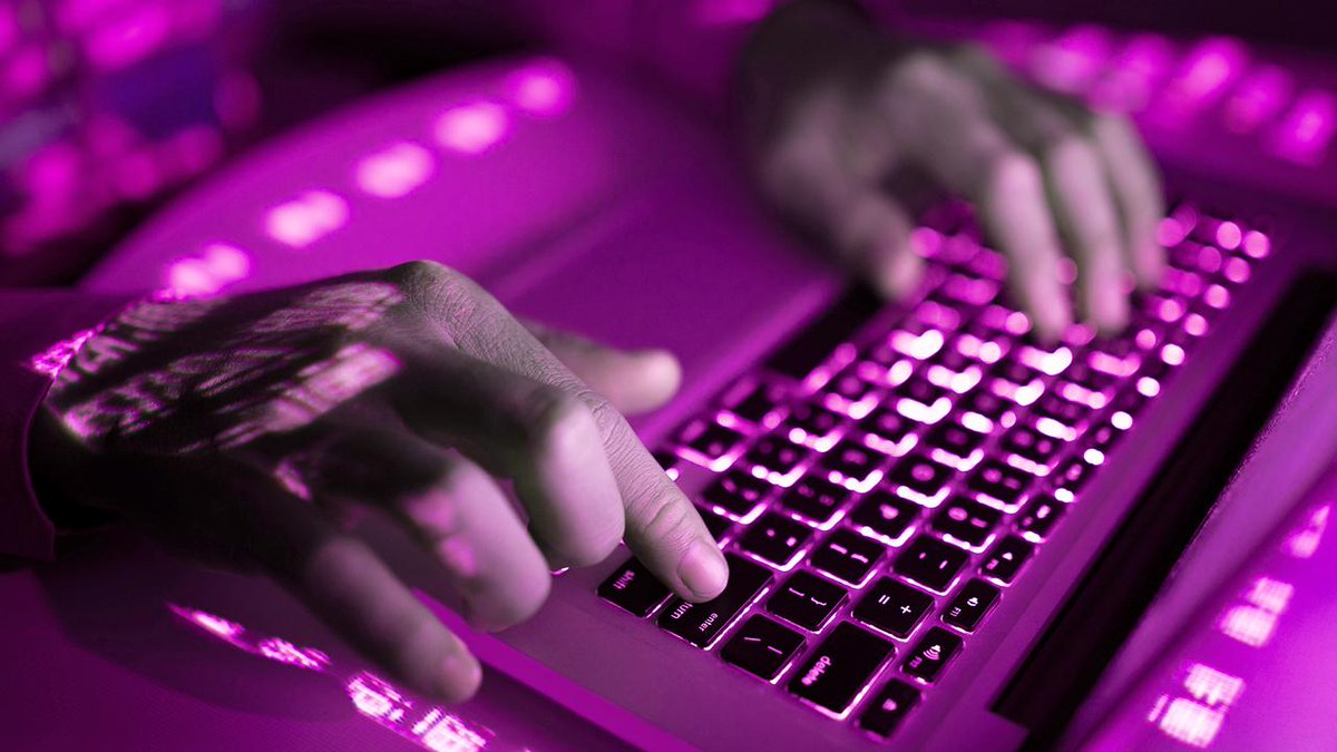 dhiiraWealth's tweet image. Hey! #Follow my journalist facet at #ContraperiodismoMatrix! I started a #WikiLeaks 2 Reveal all Secrets behind the human farm we live in! #Retweet Ft English version soon ;) ow.ly/VaxR50uthzc #MondayNews #MondayProductivity #Fun #Joy #Meditation #Success