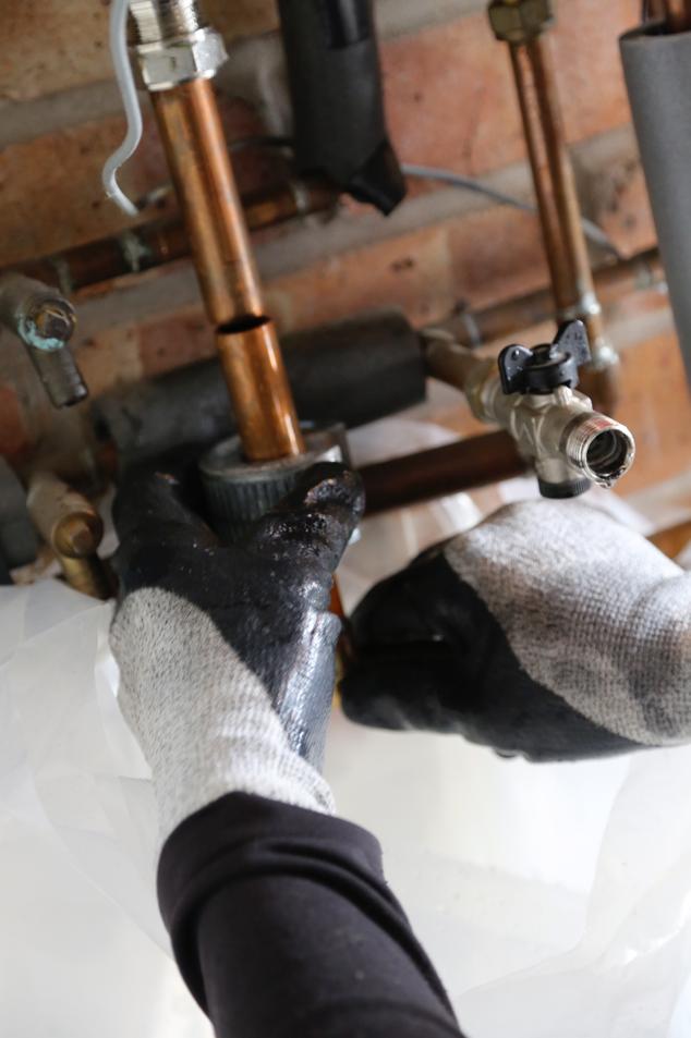 SpirotechUK's tweet image. Fitting an #RV2 this week? You'll need to remove 68mm of pipework to get the job done #SpiroTip