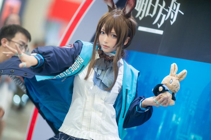 Twitterのコスプレ画像6