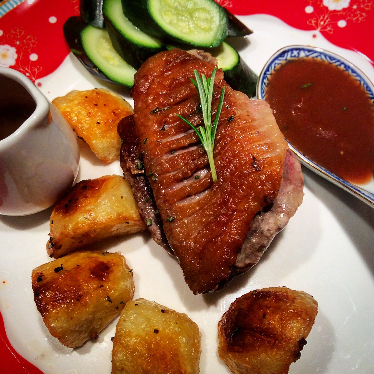 LisaMRomano's tweet photo. Duck truly is a luxury dish for a special dinner #MasterchefAU https://t.co/0OrVqTPptD