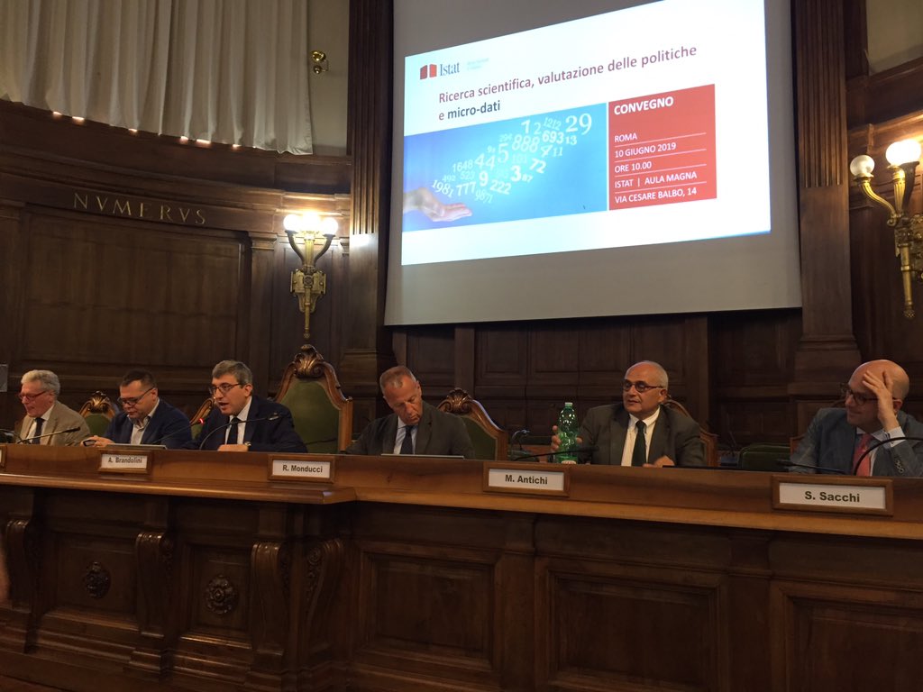istat_it's tweet photo. La tavola rotonda sulle problematiche ed opportunità dell’accesso ai #microdati per la ricerca scientifica e la valutazione delle politiche in Italia. #istat #convegnoscientifico #10giugno. https://t.co/e7jtYP0eZn