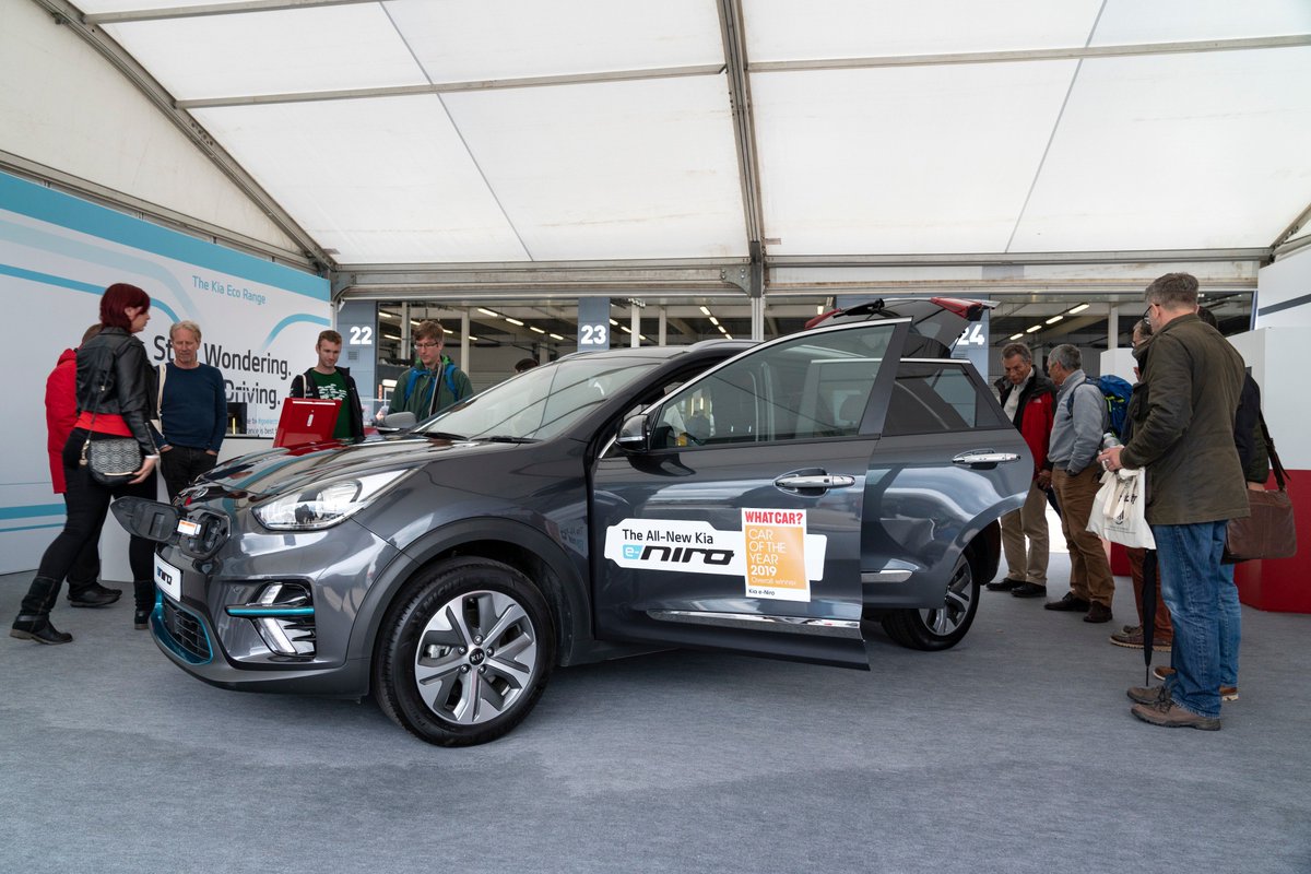 Did you get the chance to check out the All-New #Kia e-Niro at #FullyChargedLIVE ? It's not one you want to miss! 🔋🔋🔋
#kiaeniro #ElectricVehicles