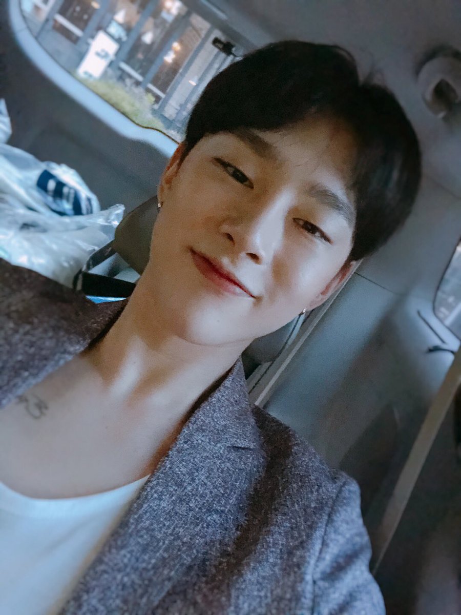 VIINI (권현빈) Official tweet media