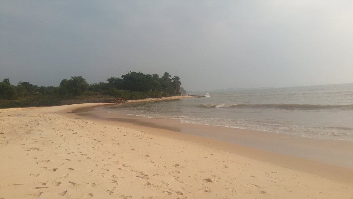 gabie_seinzor's tweet photo. Quelque part #ChezMoiAuCongo
#weekendDetente
#matombi https://t.co/dlT1uzXpuK
