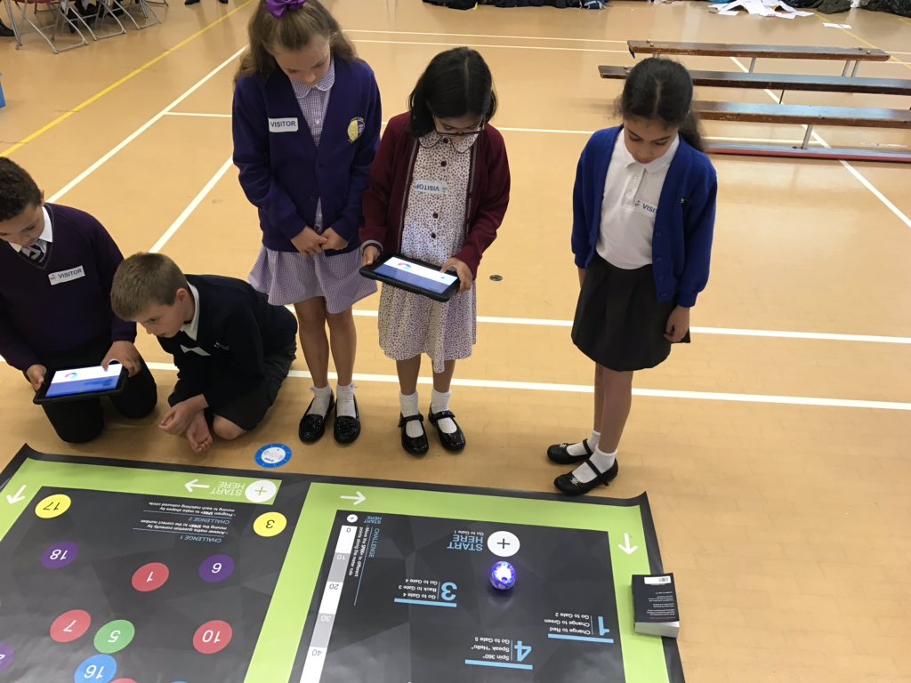 CASBromley's tweet image. A very exciting day for the @bromleyhsjunior Digital Leaders. Thanks to @hayes_primary for hosting our first Digimeet. A fun day of activities exploring coding and technology. #wearecomputing #techisfun #collaboration #community @WendyMacLeod3 @bromleyhs