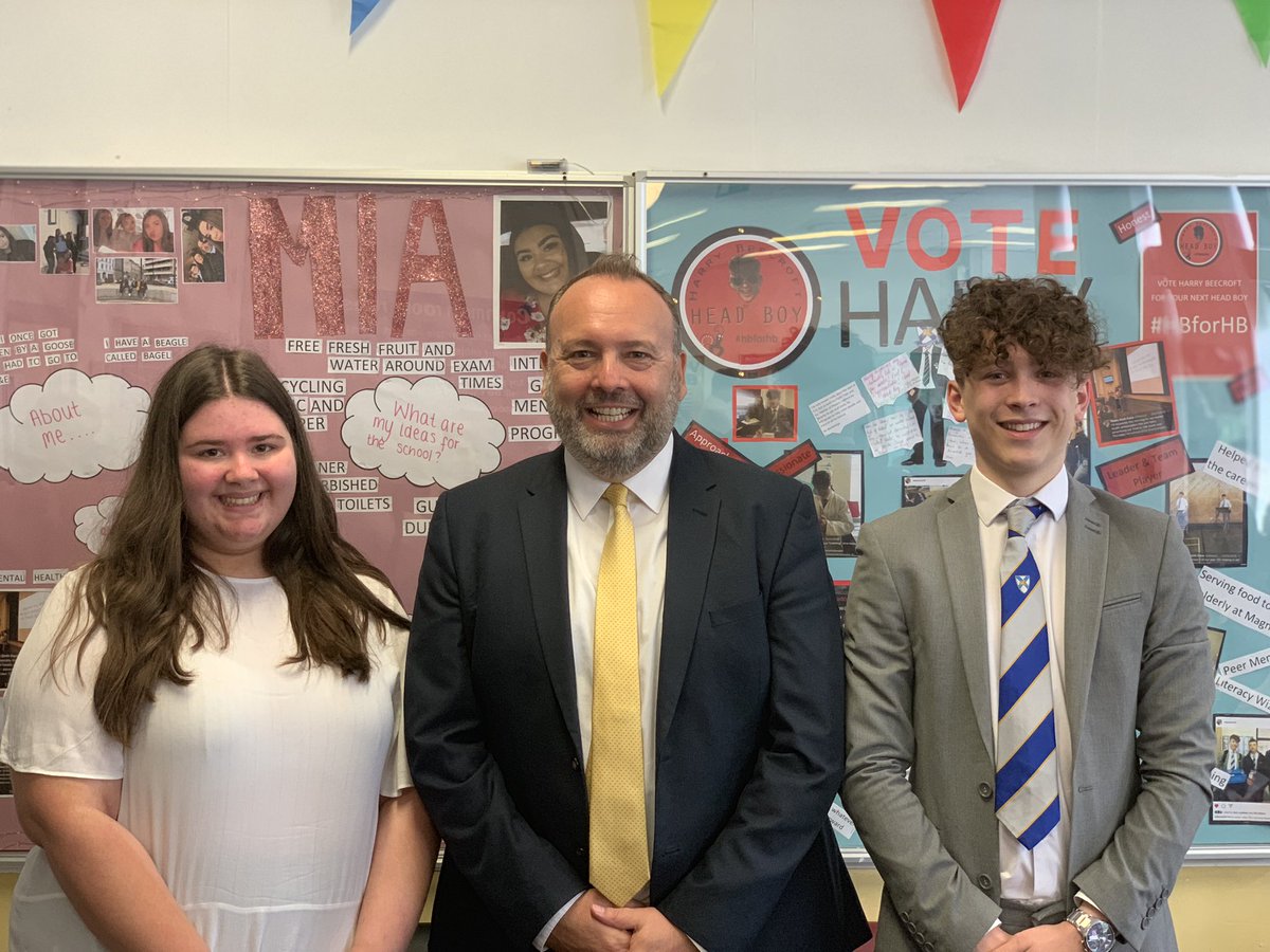 WalesSixth's tweet photo. Introducing your brand new head boy and head girl! Massive congratulations to Harry &amp; Mia 🙌🏻🙌🏻 https://t.co/huSgxYxypr