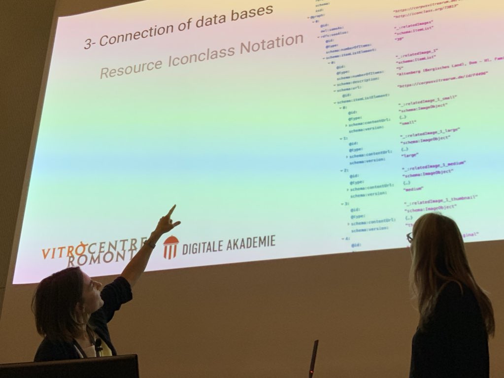 <a href="/s_amsler/">Sarah Amsler</a> and Sarah Pittroff on iconographic references in the #corpusvitrearum during the #quidproquo session at #vkks2019