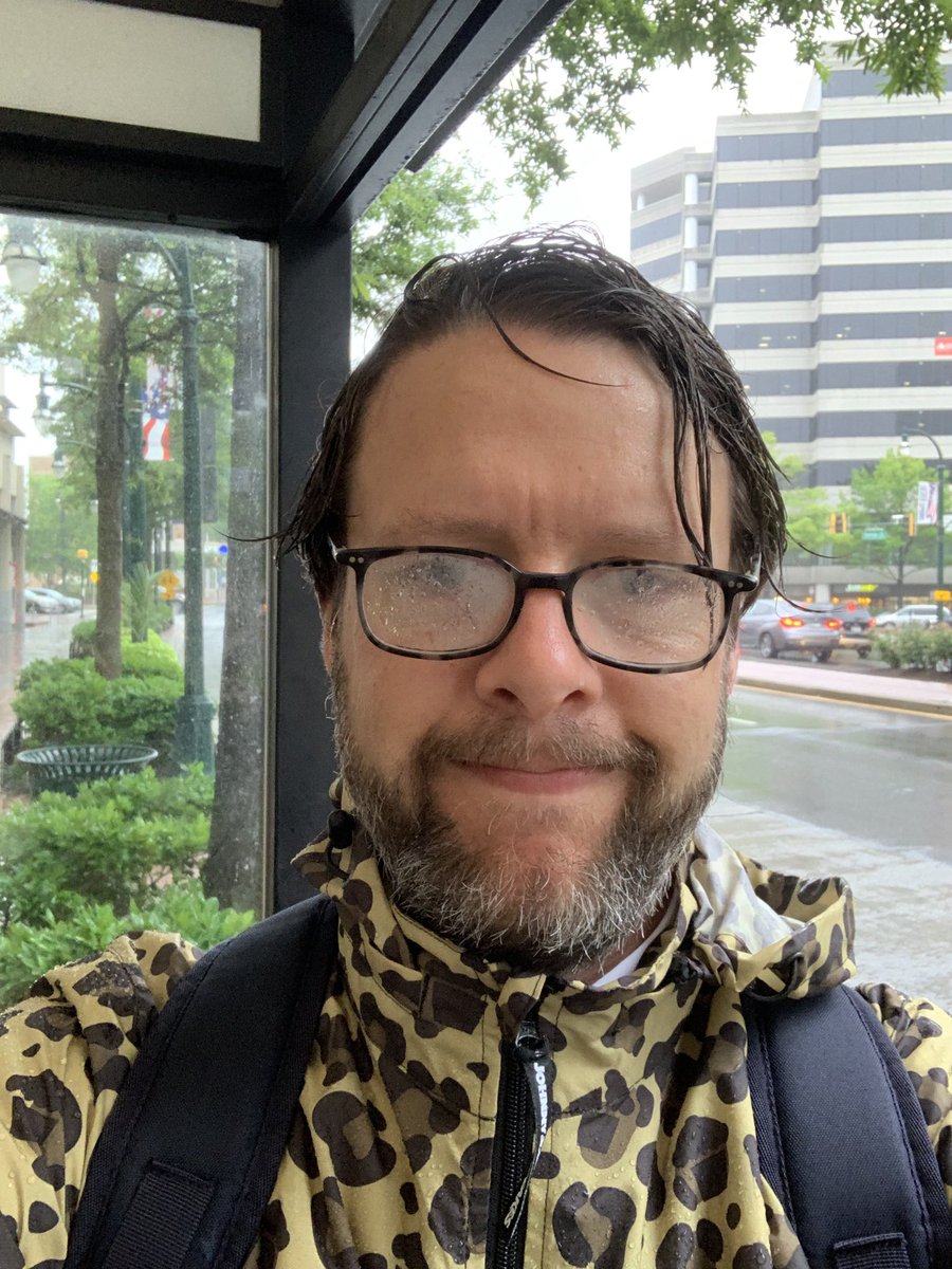 hansriemer's tweet image. Happy #moco #transitchallenge Monday. Not the easiest start as I skipped the bus to try a scooter for the first leg and that was too clever by half. In any event I am Q2 to Rockville now!