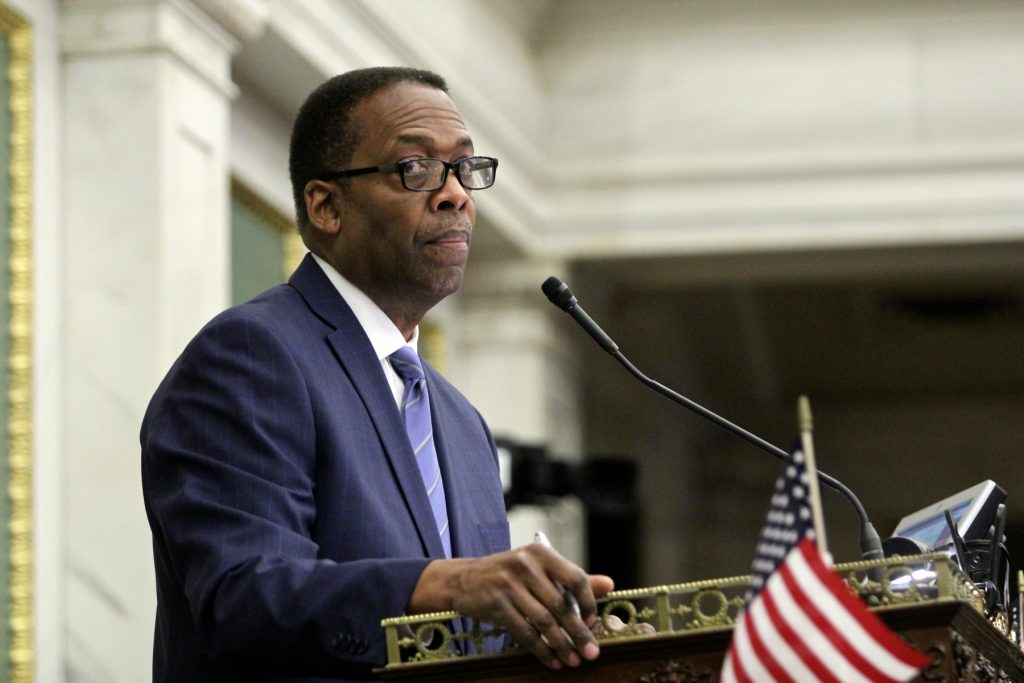 Reporter <a href="/rw_briggs/">Ryan W Briggs</a>' investigation into a city land deal found that City Council President Darrell Clarke stopped housing from rising on a vacant city lot and in the process, helped his landlord.

planphilly.com/articles/2019/…