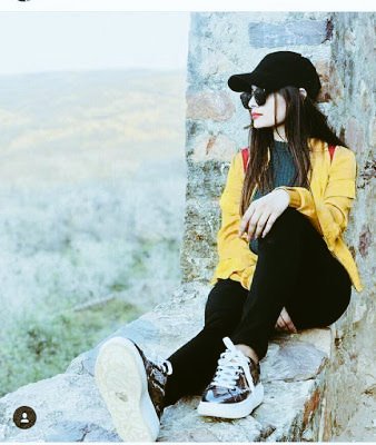 Misha_420's tweet photo. '' Tum Daga Karo Tab Bhi Gaddar Nahi,
Hum Wafa Karein To Bhi Gunahgar Hain,

Khata Teri Nahi O Sanam Mere,
Yeh To Waqt Waqt Ki Maar Hai….

 '' https://t.co/5QiLeo0GGu