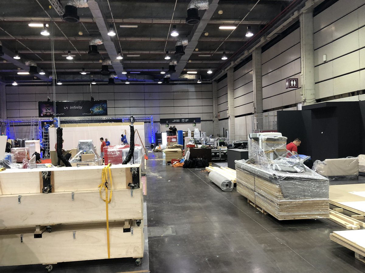 Expojoc's tweet image. Solo queda un día para nuestro esperado evento. #Expojoc2019. Decenas de profesionales están trabajando para que mañana nuestros expositores te muestren lo último en el sector del juego.

¡Te esperamos!