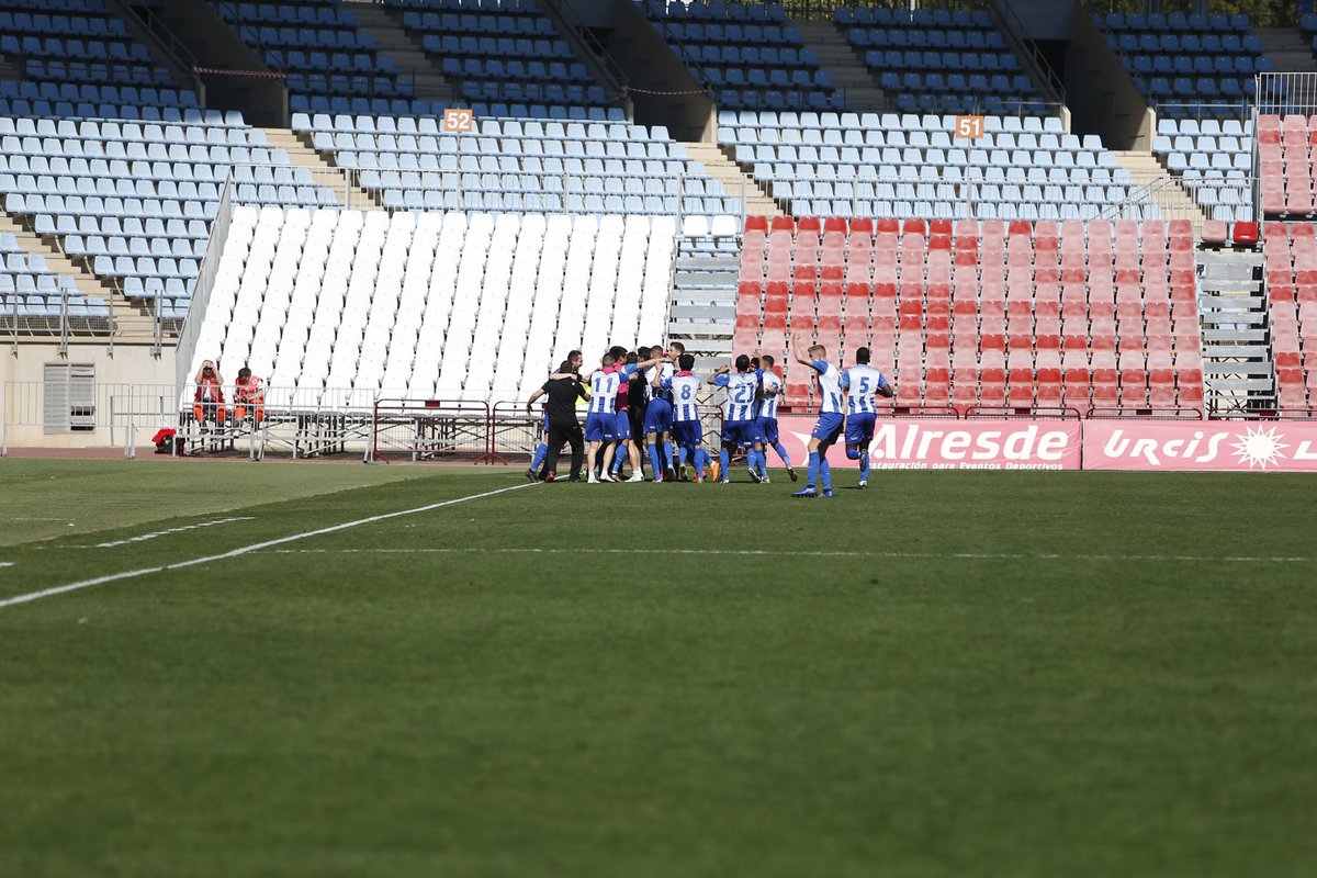 INSTITUCIONAL | Se trabaja en el nuevo proyecto del <a href="/FCJumilla/">Fútbol Club Jumilla</a>. 

➡️ ow.ly/XMHL30oUK20

#OrgulloVinícola ⚔️⚪️🔵