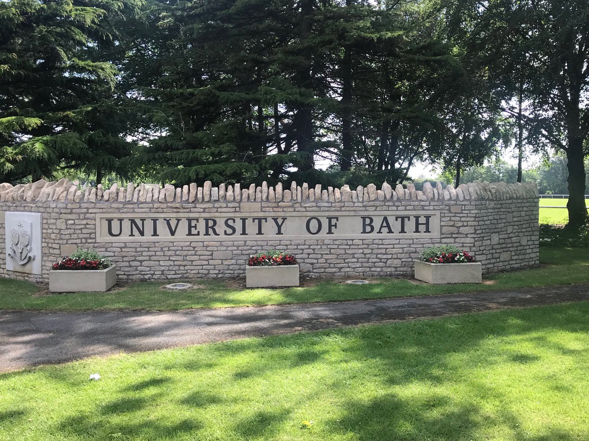 SDSolutionsPH's tweet image. Helping a lucky student from ⁦@UniofBath⁩ ⁦@thesubath⁩ drop his belongings off in Crewe for his work placement at Bentley ... awesome try us for or relocation co load service next term to get the best deals on transport and storage