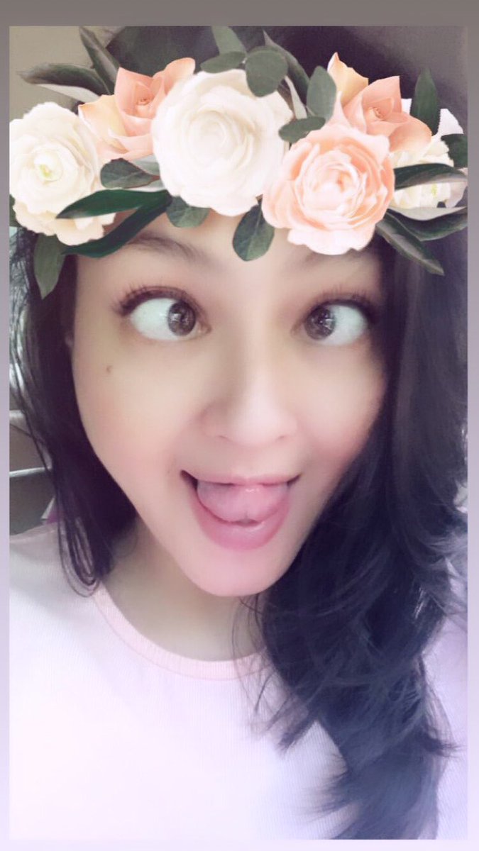 novi_charming's tweet photo. https://t.co/3k92gJjlj0