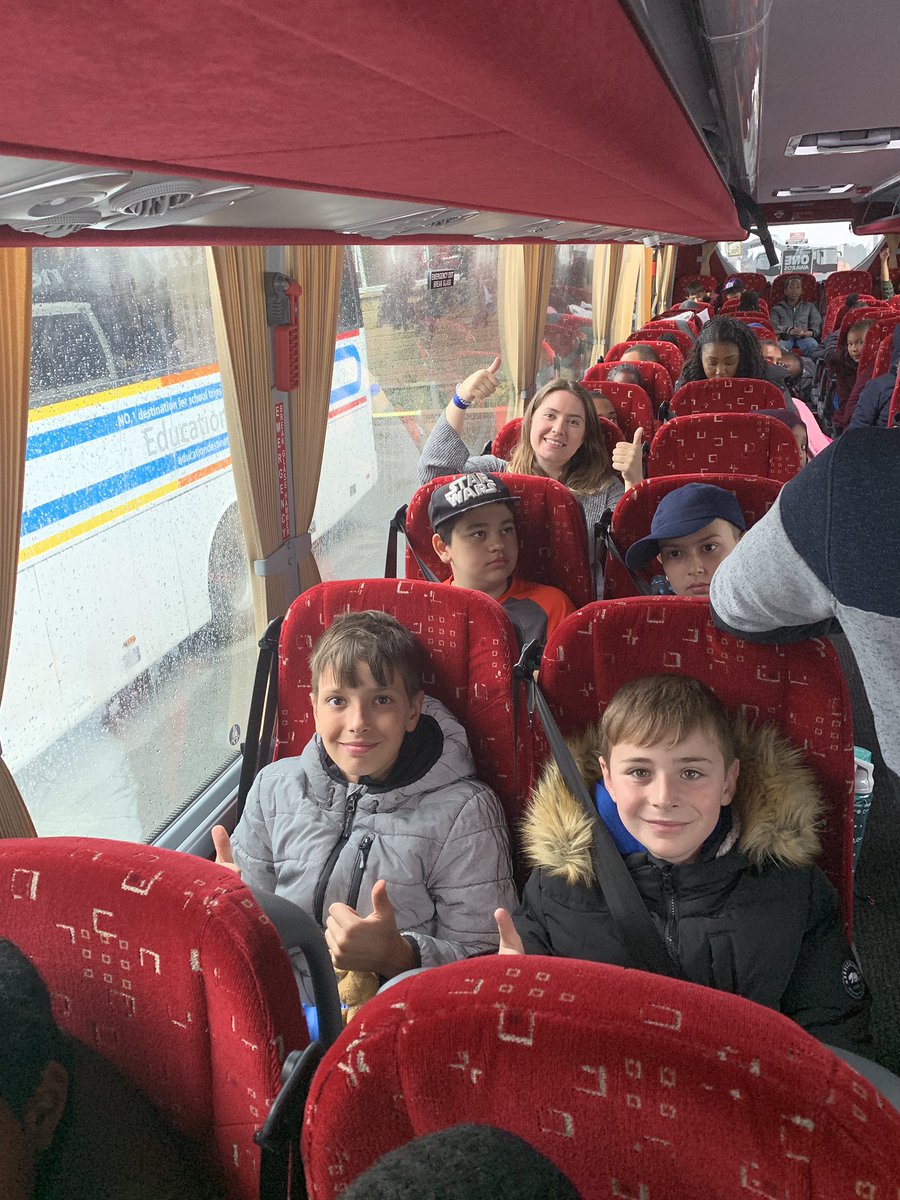 MBrookprimary's tweet photo. Time for home. Thanks for a fab trip PGL! #coachfun #TimeForASnooze #EverybodyWave #ByeRachel #Mbrook https://t.co/zoVAQPM0VZ